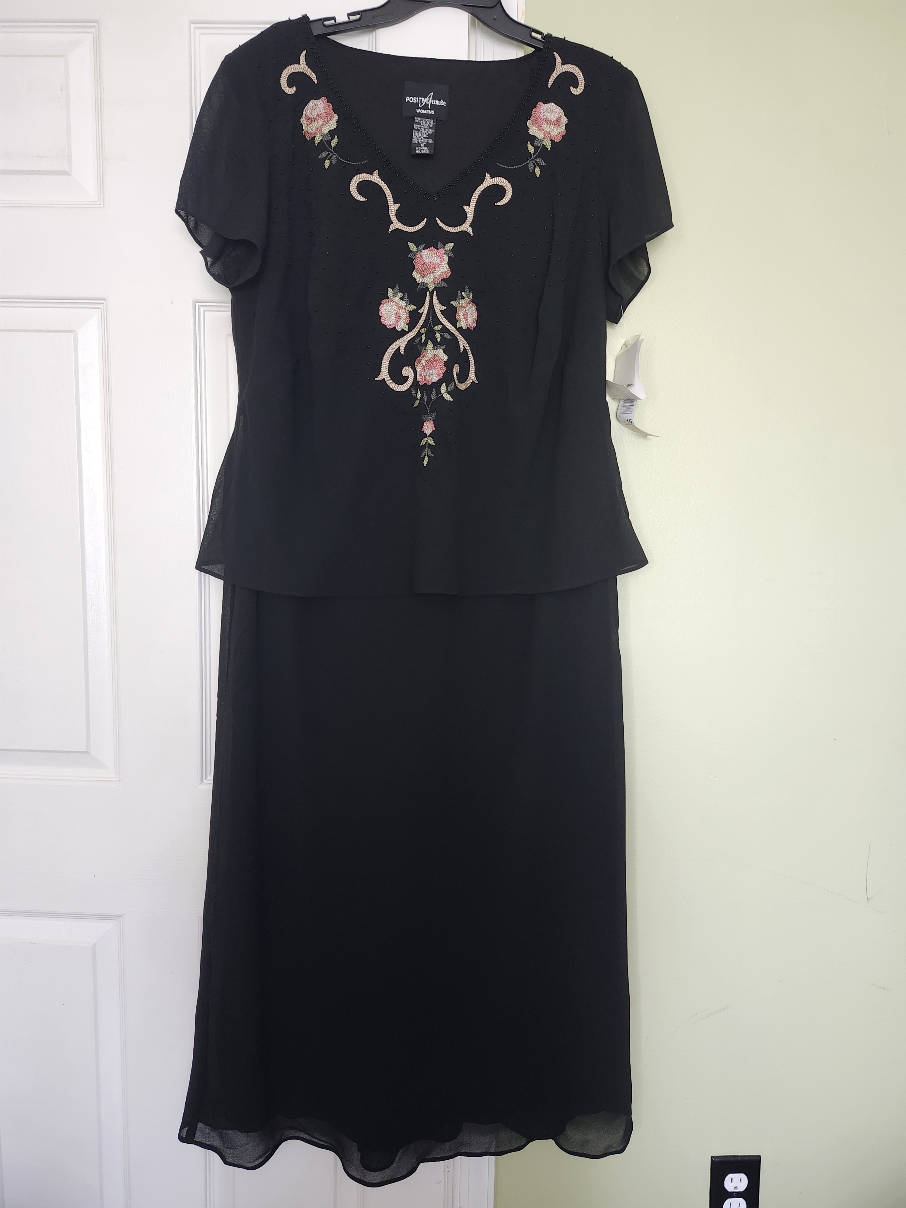 Black Floral Embroidered Maxi Dress Size 16
